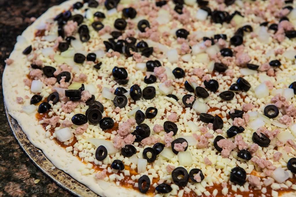 Twice The Deal Pizza | restaurant | 8 Bloomingdale Rd N, Kitchener, ON N2K 1A2, Canada | 5195842333 OR +1 519-584-2333