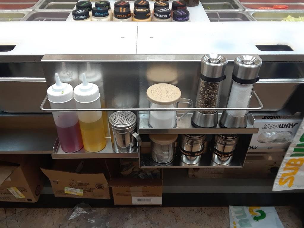 Subway Restaurants | restaurant | 4238 Northlake Blvd, Palm Beach Gardens, FL 33410, USA | 5616229100 OR +1 561-622-9100