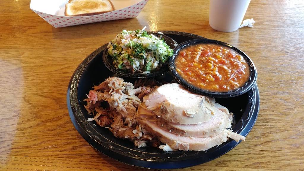 Biguns Barbeque | restaurant | 362 Carns Mill Rd, Talking Rock, GA 30175, USA | 7062537675 OR +1 706-253-7675