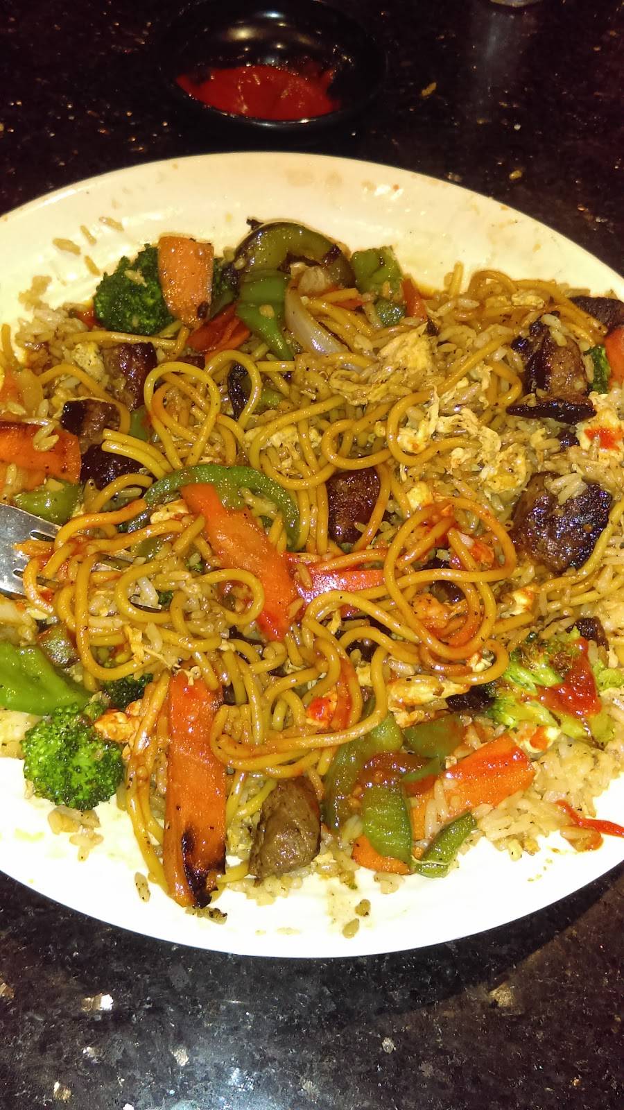 Hanabi Japanese Steak and Seafood | restaurant | 3392 Donnell Dr, Forestville, MD 20747, USA | 3016691999 OR +1 301-669-1999