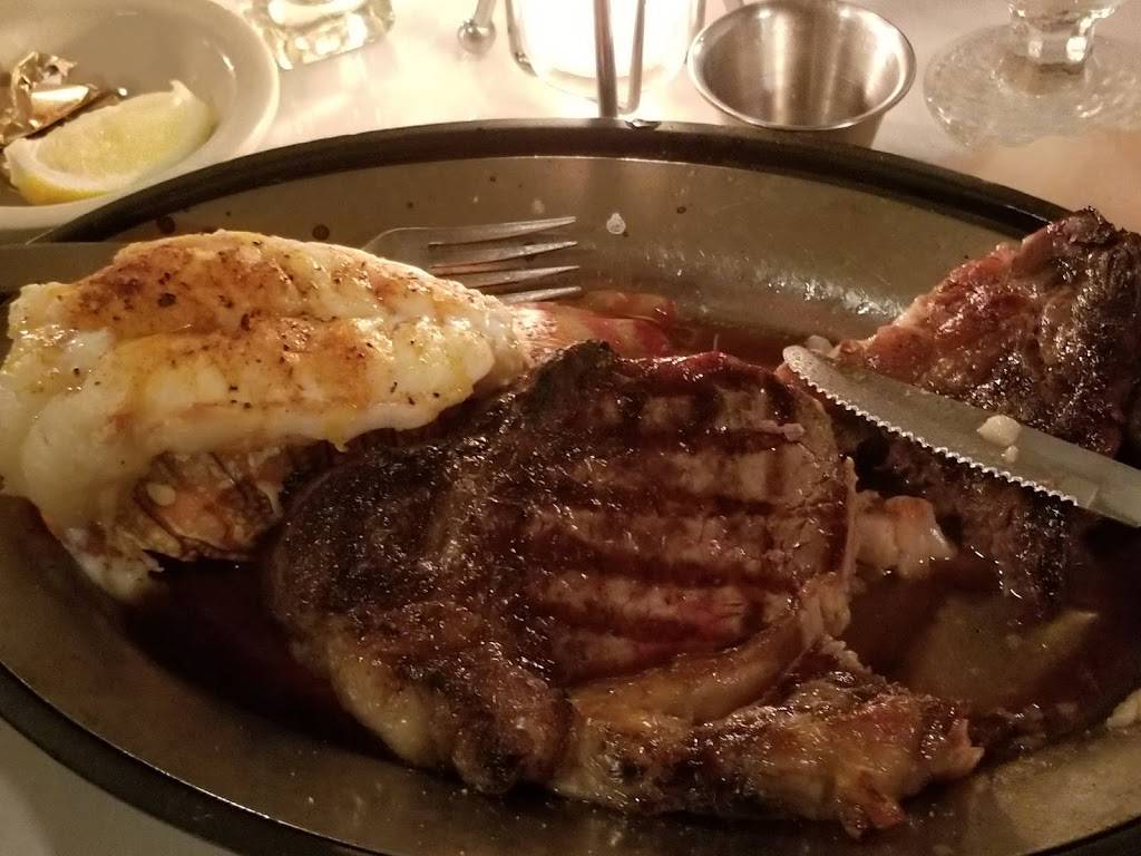 Naughtons Johnson House | restaurant | 19 S Main St, Churchville, NY 14428, USA | 5852931111 OR +1 585-293-1111