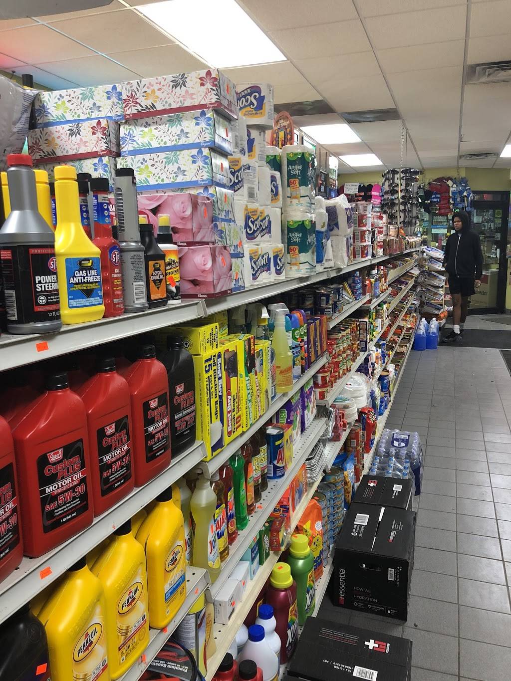 Subway | restaurant | 1715 Michigan Ave, Detroit, MI 48216, USA | 3139652614 OR +1 313-965-2614