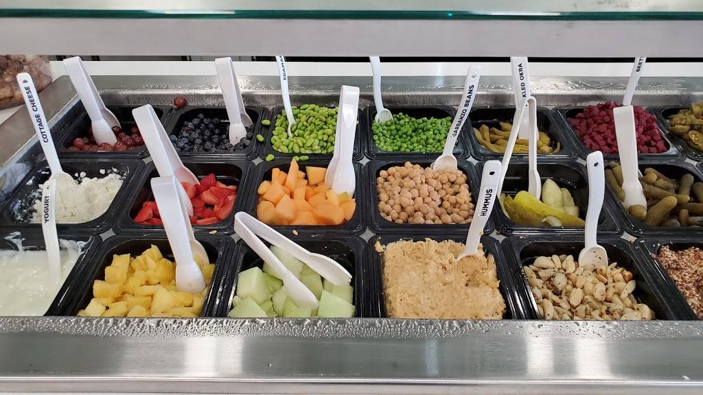 The Salad Station | restaurant | 4235 Lakeland Dr, Flowood, MS 39232, USA | 6019394679 OR +1 601-939-4679