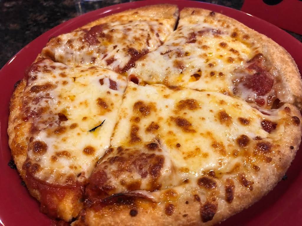 Bellacinos Pizza & Grinders | restaurant | 3657 Fishcreek Rd, Stow, OH 44224, USA | 3306783000 OR +1 330-678-3000