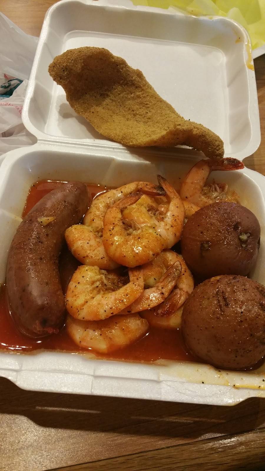 Lotus Seafood and Wings | restaurant | 10092 Veterans Memorial Dr, Houston, TX 77038, USA | 2814478881 OR +1 281-447-8881