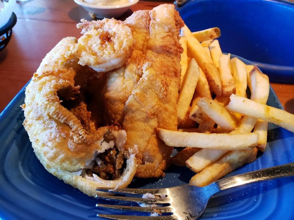 Gilligans Seafood Restaurant- Beaufort | restaurant | 2601 Boundary St, Beaufort, SC 29906, USA | 8433792244 OR +1 843-379-2244