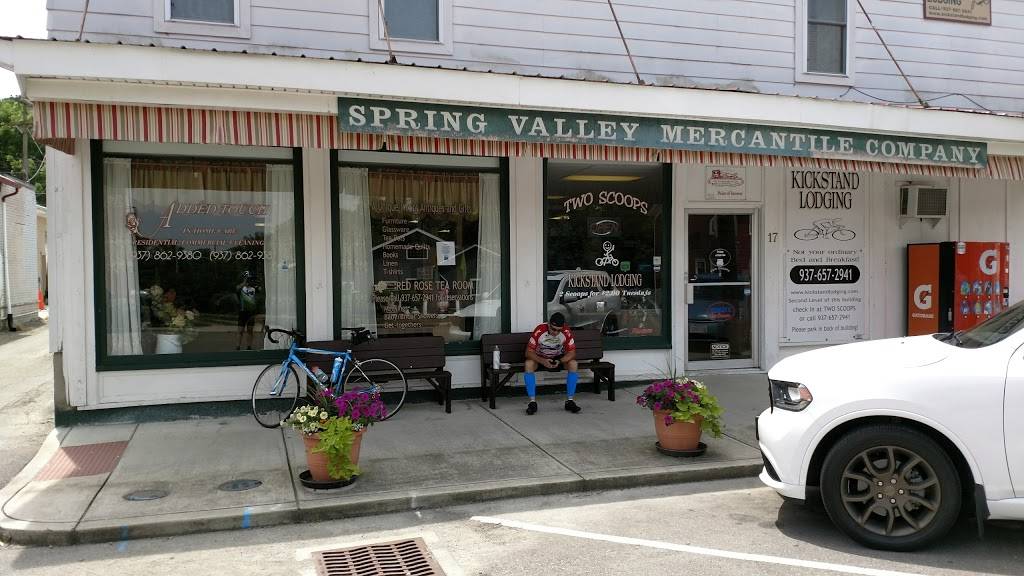 Slims Neighborhood Bar & Grille | restaurant | 13 East Main St, Spring Valley, OH 45370, USA | 9378629999 OR +1 937-862-9999