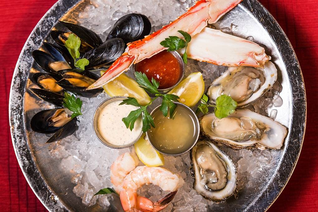 Parkshore Grill | restaurant | 300 Beach Dr NE #104, St. Petersburg, FL 33701, USA | 7278969463 OR +1 727-896-9463