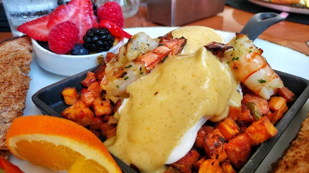 One Bellevue | restaurant | 1 Bellevue Ave, Newport, RI 02840, USA | 4018484824 OR +1 401-848-4824