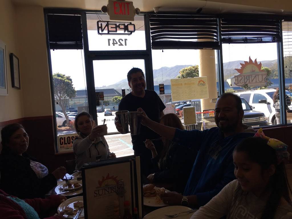 Sunrise Cafe & Grill | restaurant | 1241 Linda Mar Shopping Center, Pacifica, CA 94044, USA | 6503593811 OR +1 650-359-3811