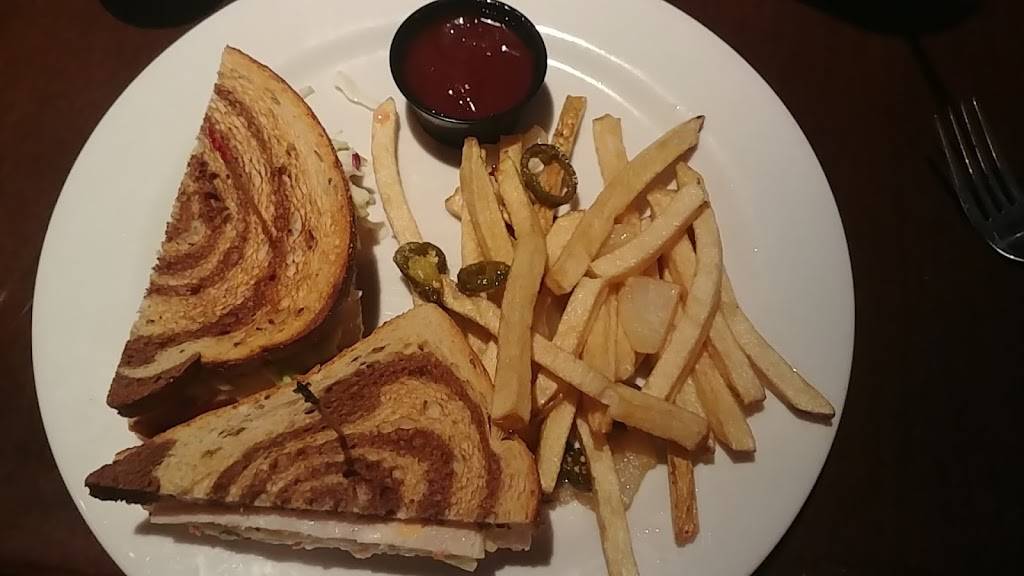 Balboa Pizza | restaurant | 2265 Village Walk Dr #101, Henderson, NV 89052, USA | 7024075273 OR +1 702-407-5273