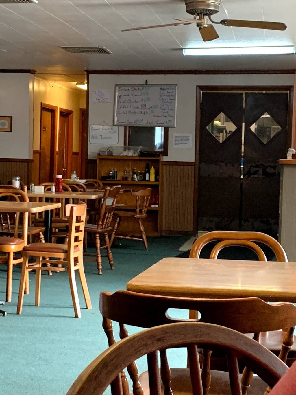 Tims Cafe | restaurant | 10903 Lithia Pinecrest Rd, Lithia, FL 33547, USA | 8137374026 OR +1 813-737-4026