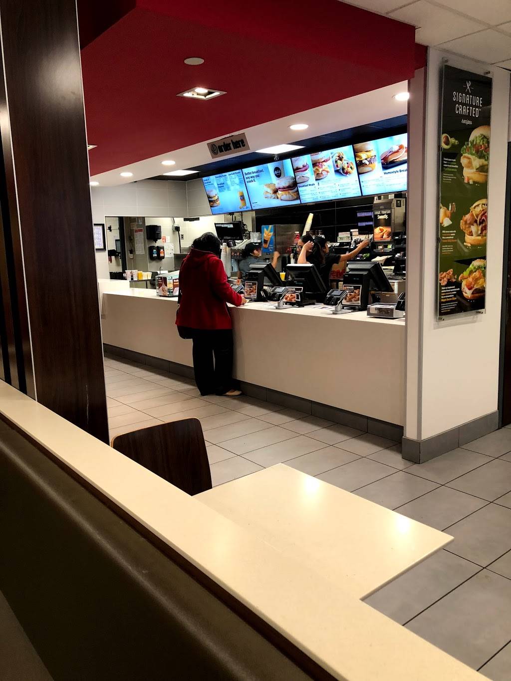 McDonalds | cafe | 555 13th St NW, Washington, DC 20004, USA | 2026385933 OR +1 202-638-5933