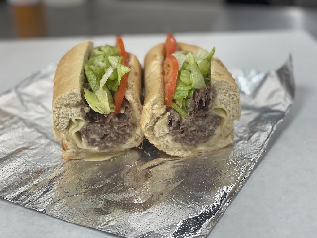 Ripineos Italian On Shady Grove | restaurant | 16004 Shady Grove Rd Suit # R, Gaithersburg, MD 20877, USA | 3013554532 OR +1 301-355-4532