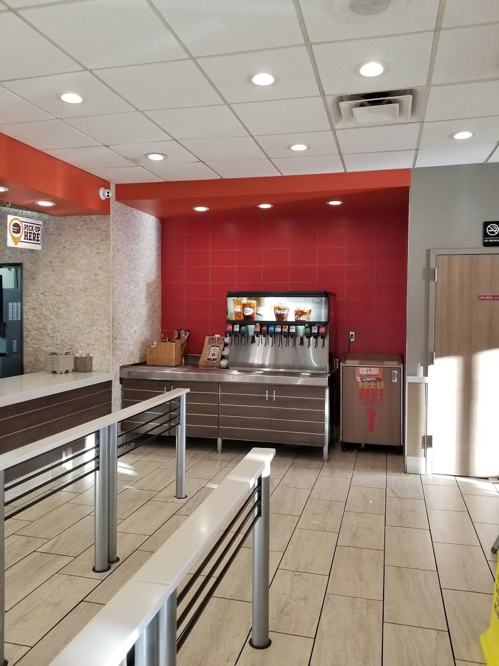 Popeyes Louisiana Kitchen | restaurant | 217-10 Hillside Avenue, Queens Village, NY 11427, USA | 7184656812 OR +1 718-465-6812