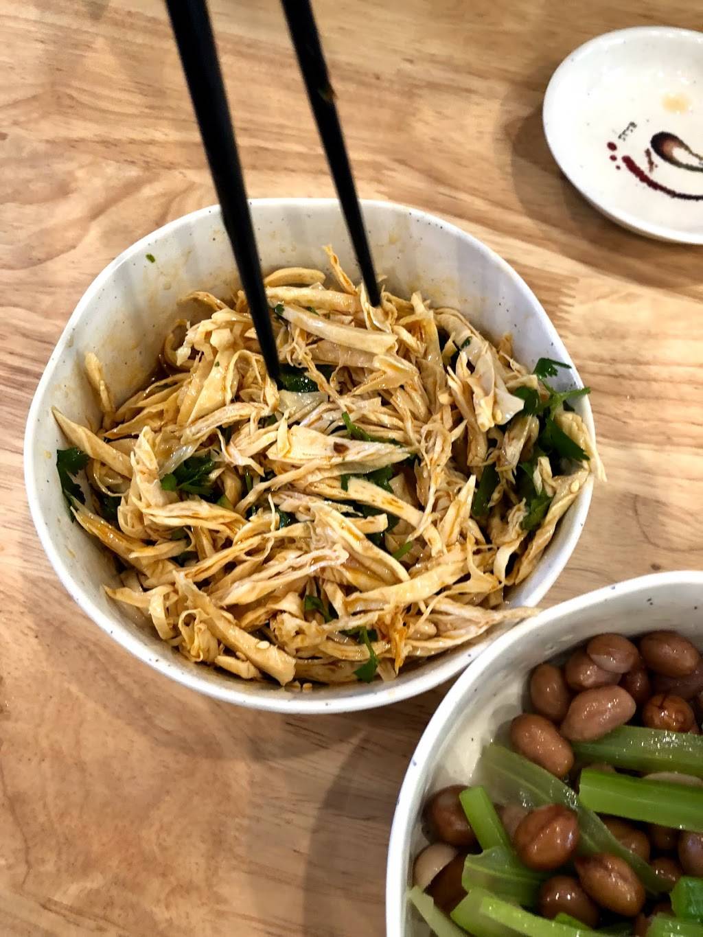 Yuanbao Jiaozi 元寶餃子 | restaurant | 2110 Irving St, San Francisco, CA 94122, USA | 4157026506 OR +1 415-702-6506