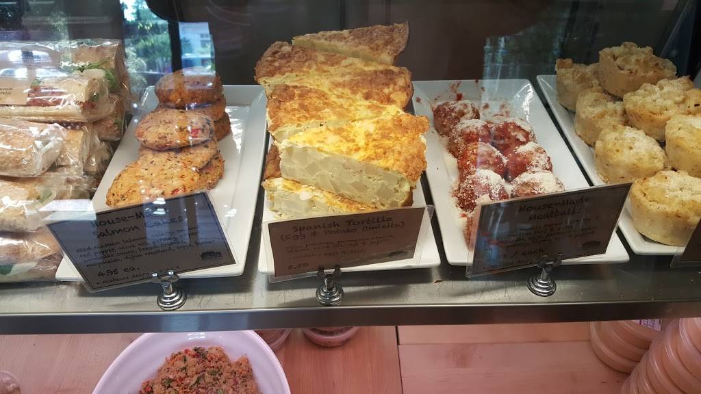 Chilmark General Store | restaurant | 7 State Rd, Chilmark, MA 02535, USA | 5086453739 OR +1 508-645-3739