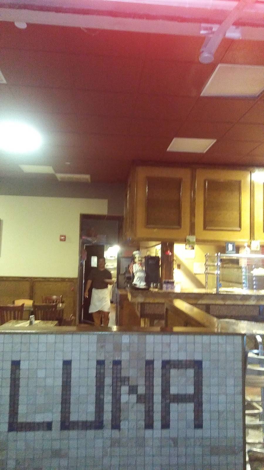 La Luna Pizza & Restaurant | restaurant | 2507 South Rd, Poughkeepsie, NY 12601, USA | 8454627000 OR +1 845-462-7000