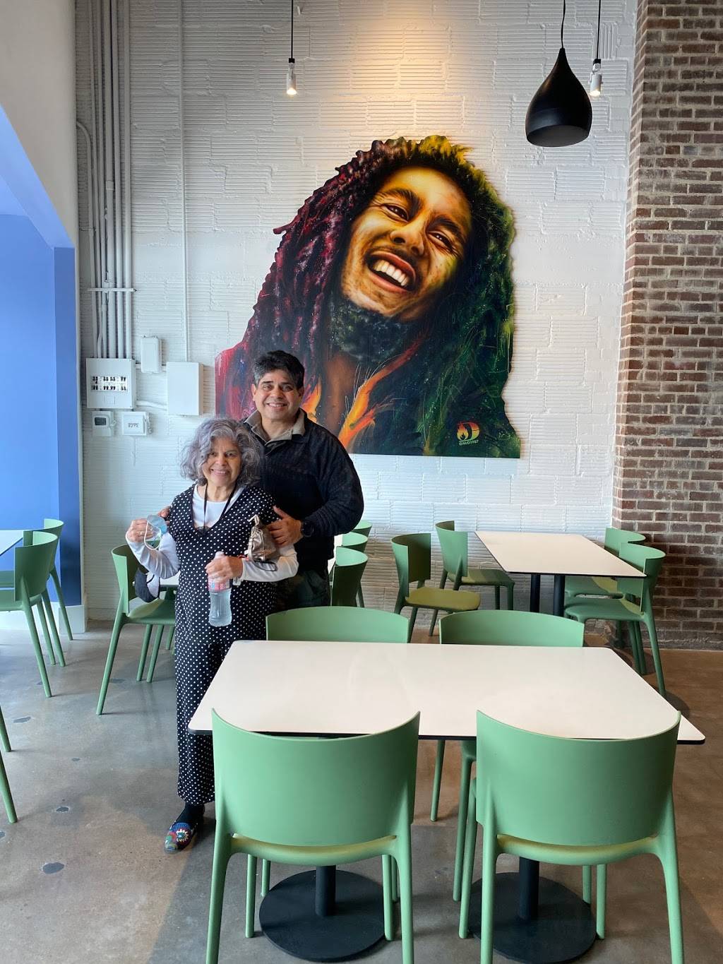 Shandys Heights | restaurant | 315 W 19th St, Houston, TX 77008, USA | 7134850705 OR +1 713-485-0705