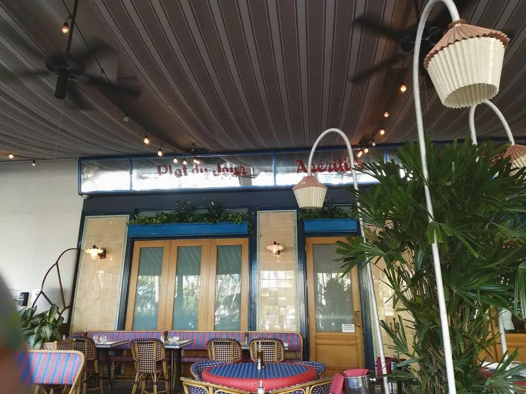 Le Zoo | restaurant | 9700 Collins Ave #135, Miami Beach, FL 33154, USA | 3056029663 OR +1 305-602-9663