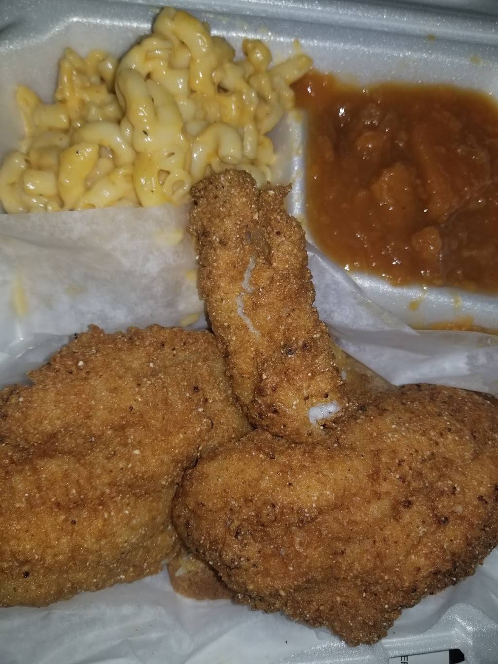 Mommas Kitchen 1 | restaurant | 615 Capital Ave SW, Battle Creek, MI 49015, USA | 2692612755 OR +1 269-261-2755