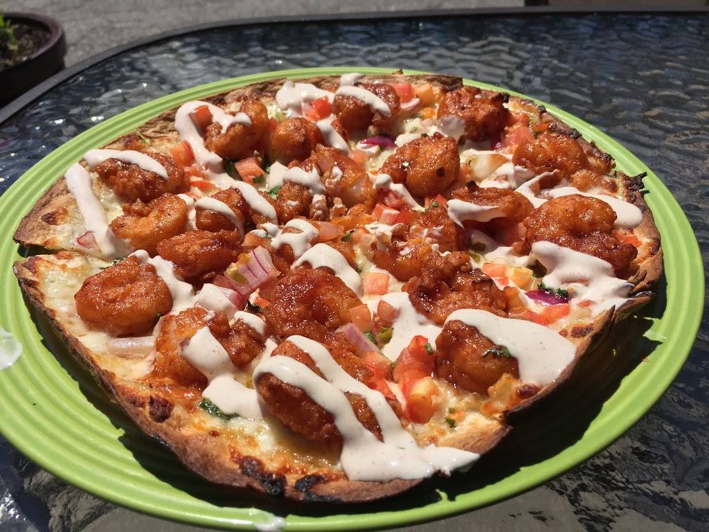 The Little Grille | restaurant | 62 Cottage St, Littleton, NH 03561, USA | 6034440395 OR +1 603-444-0395