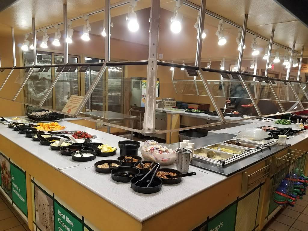 Golden Corral Buffet & Grill | restaurant | 1850 Zumbehl Rd, St Charles, MO 63303, USA | 6369470999 OR +1 636-947-0999