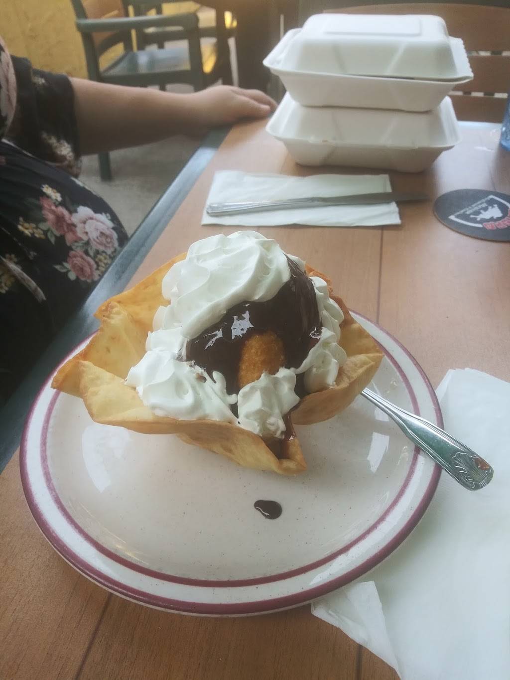 El Toro Restaurant | restaurant | 5716 N 26th St, Tacoma, WA 98407, USA | 2537597889 OR +1 253-759-7889