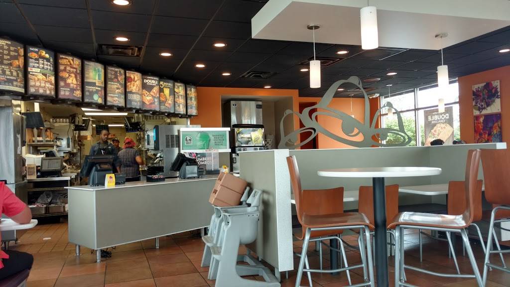 Taco Bell | meal takeaway | 2618 Pendleton Ave, Anderson, IN 46012, USA | 7656830121 OR +1 765-683-0121