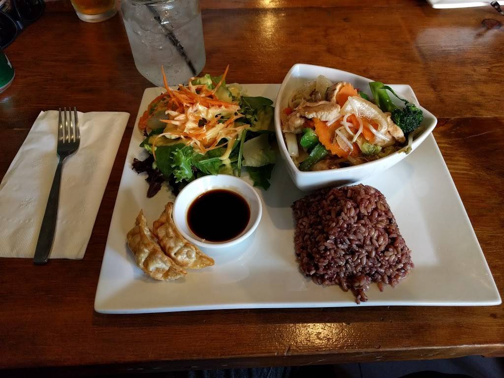 Gala Thai | restaurant | 11040 W Magnolia Blvd, North Hollywood, CA 91601, USA | 8182001714 OR +1 818-200-1714