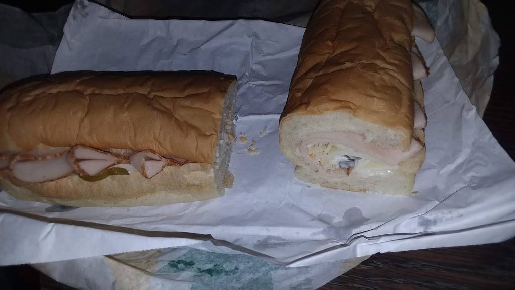 Subway | restaurant | 3702 E Washington Ave, Madison, WI 53704, USA | 6082447676 OR +1 608-244-7676
