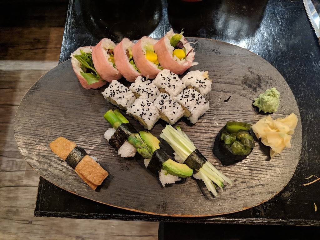 Starfish Sushi | restaurant | 185 Milwaukee Ave #150, Lincolnshire, IL 60069, USA | 8473835511 OR +1 847-383-5511