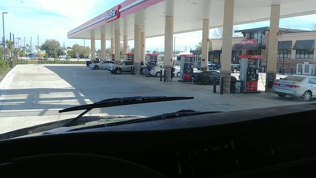 RaceTrac | bakery | 3271 North 17th and, US-92, Longwood, FL 32750, USA | 4073214406 OR +1 407-321-4406