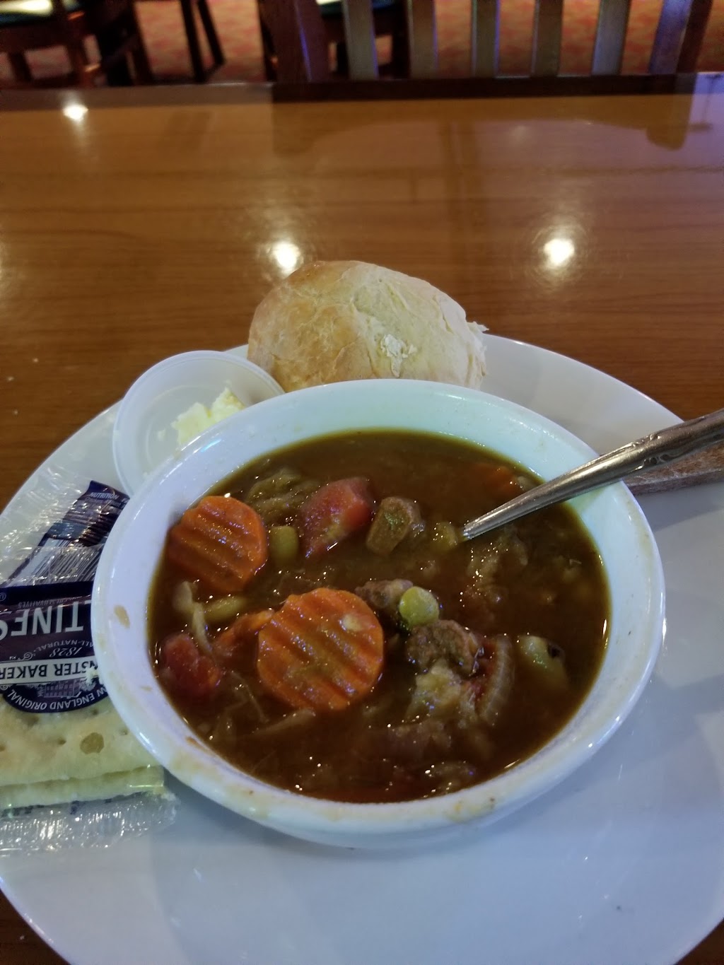 Oak Tree Restaurant | restaurant | 1020 Atlantic Ave, Woodland, WA 98674, USA | 3608418567 OR +1 360-841-8567