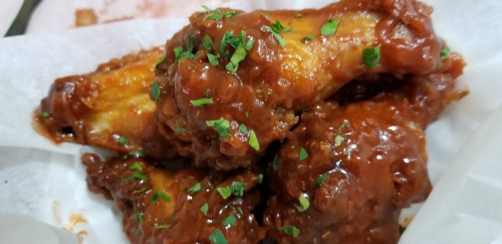 Wow Pizzeria | restaurant | 9745 Franklin Ave, Franklin Park, IL 60131, USA | 7086658000 OR +1 708-665-8000