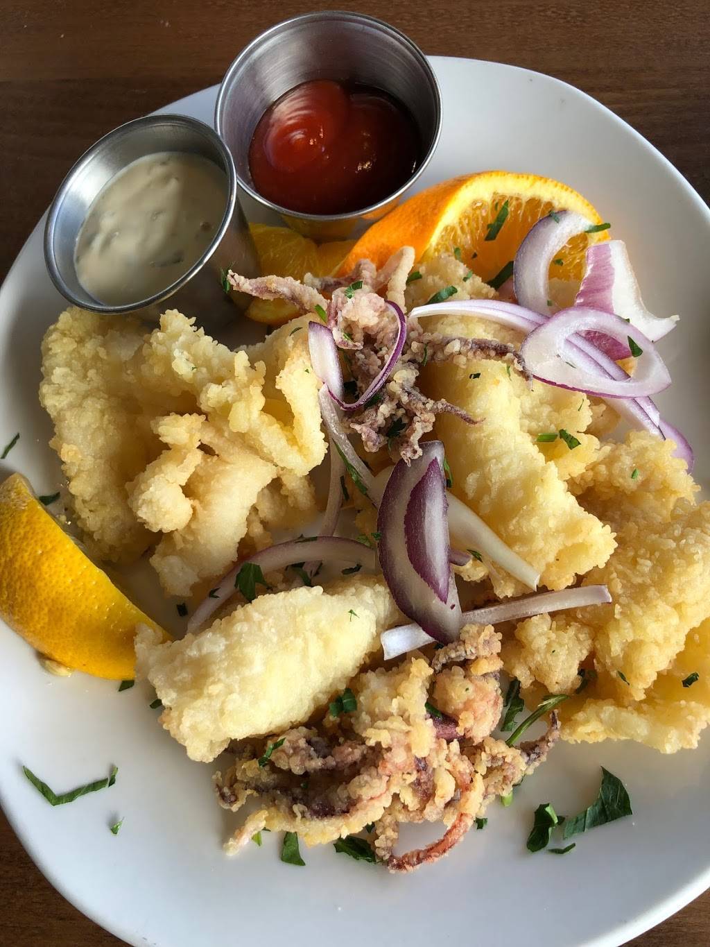 Scales Seafood & Steaks | restaurant | 30 Fishermans Wharf #1, Monterey, CA 93940, USA | 8313751331 OR +1 831-375-1331