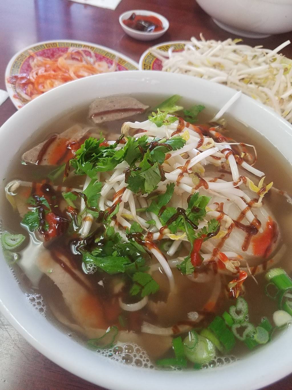 PHOever YUM | restaurant | 425 S Western Ave, Los Angeles, CA 90020, USA | 2139867799 OR +1 213-986-7799