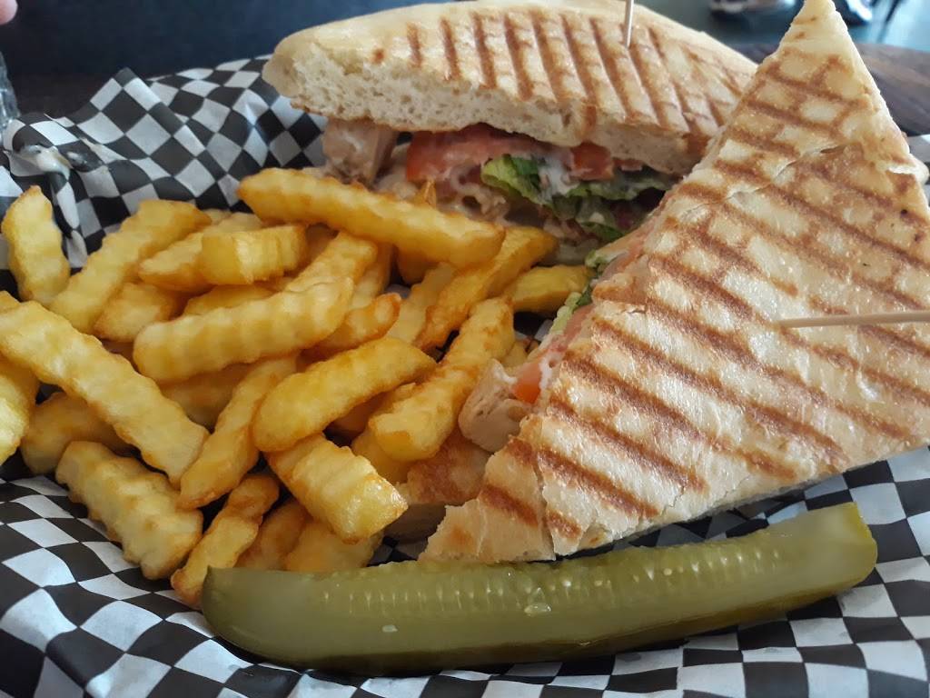 Salvatores | restaurant | 650 1/2 W German St, Herkimer, NY 13350, USA | 3158662600 OR +1 315-866-2600