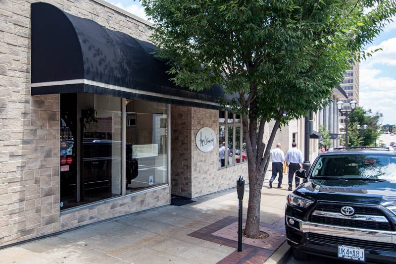 The Crossing | restaurant | 7823 Forsyth Blvd, Clayton, MO 63105, USA | 3147217375 OR +1 314-721-7375