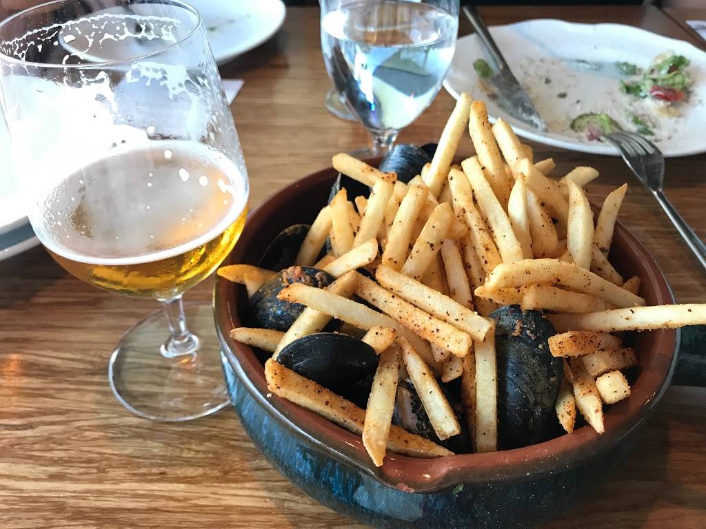 Jeninni Kitchen + Wine Bar | restaurant | 542 Lighthouse Ave, Pacific Grove, CA 93950, USA | 8319202662 OR +1 831-920-2662