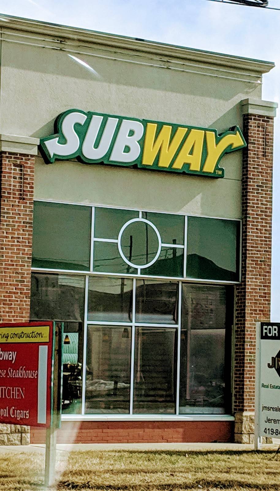 Subway | restaurant | 3324 Secor Rd, Toledo, OH 43606, USA | 4195346830 OR +1 419-534-6830