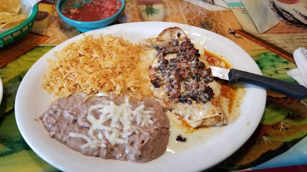 Salsas of Palm Coast | restaurant | 250 Palm Coast Pkwy NE #401, Palm Coast, FL 32137, USA | 3864453096 OR +1 386-445-3096