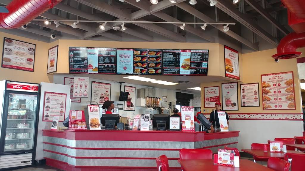 Freddys Frozen Custard & Steakburgers | restaurant | 19370 N Fwy Service Rd, Spring, TX 77373, USA | 2819076553 OR +1 281-907-6553
