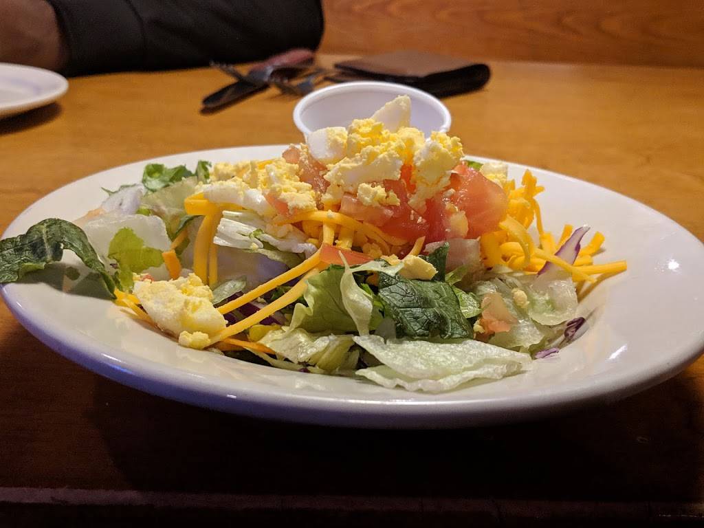 Texas Roadhouse | restaurant | 10051 N Metro Pkwy E, Phoenix, AZ 85051, USA | 6029442118 OR +1 602-944-2118