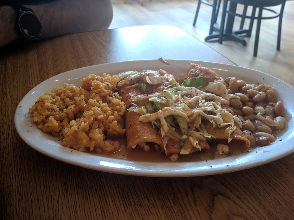 La Estrella | restaurant | 250 N Main St, Fort Bragg, CA 95437, USA | 7074095059 OR +1 707-409-5059