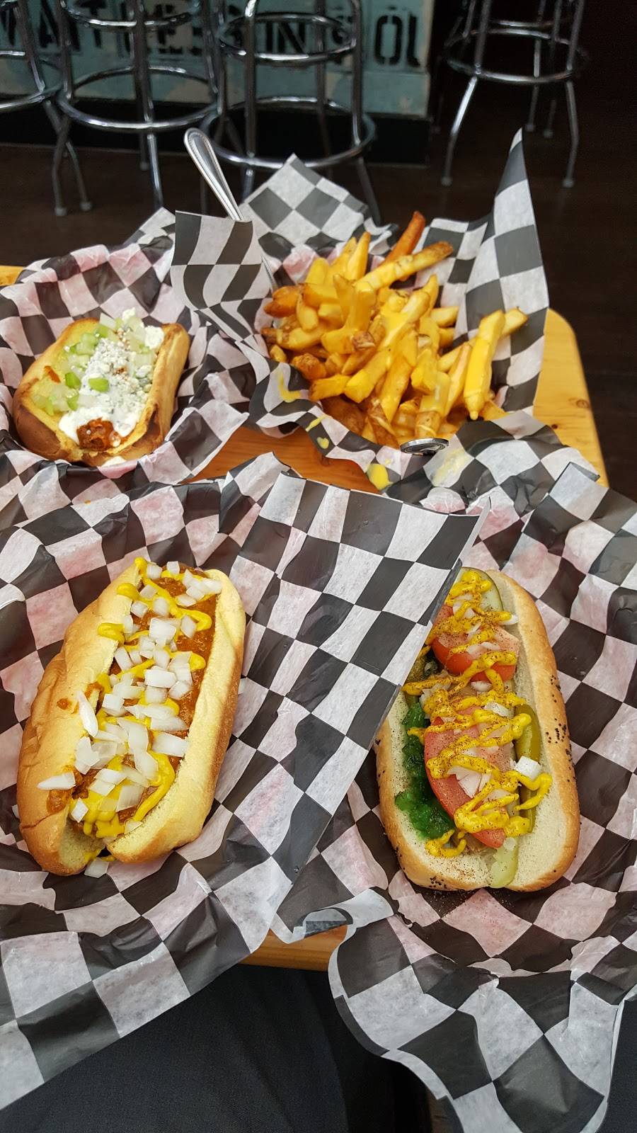 Ivy and Coney | restaurant | 1537 7th St NW, Washington, DC 20001, USA | 2026709489 OR +1 202-670-9489