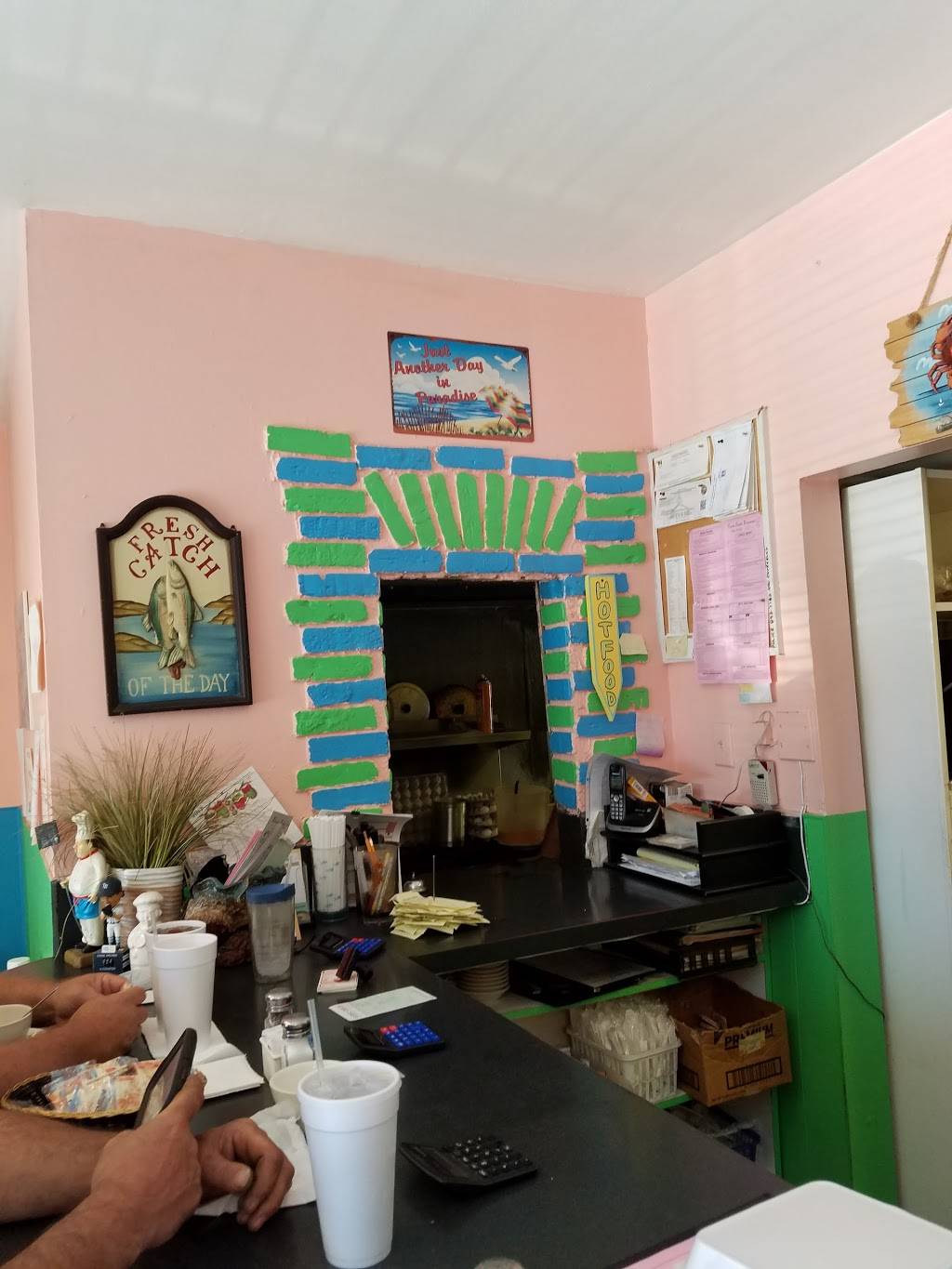 Tyrone Restaurant | restaurant | 7815 38th Ave N, St. Petersburg, FL 33710, USA | 7273430704 OR +1 727-343-0704