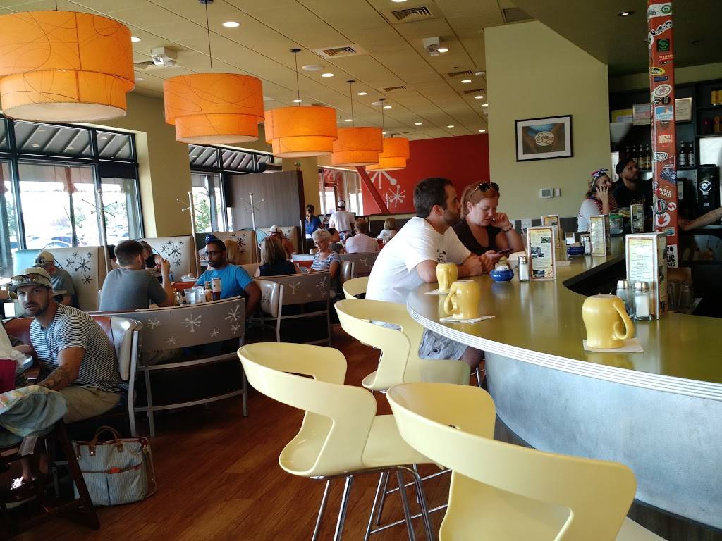 Snooze an A.M. Eatery | restaurant | 6781 S York St #515, Centennial, CO 80122, USA | 3037349655 OR +1 303-734-9655