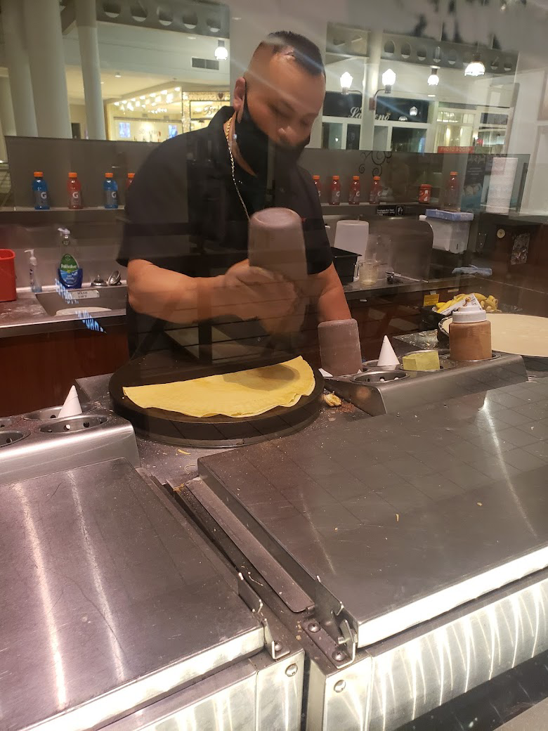 Crepe Avenue | restaurant | 2800 N Main St #9100, Santa Ana, CA 92705, USA | 7147845559 OR +1 714-784-5559