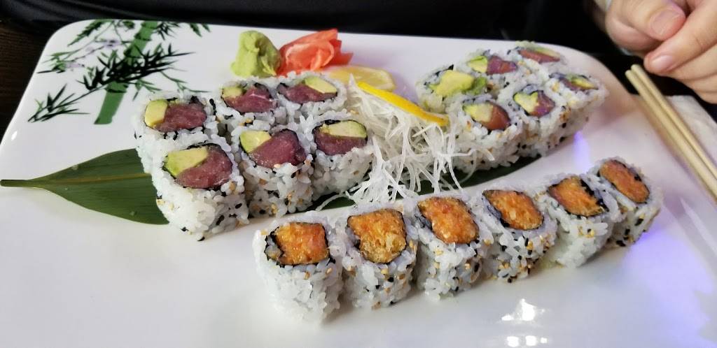 Mito Sushi & Grill | restaurant | 9430 Narcoossee Rd, Orlando, FL 32827, USA | 4079302930 OR +1 407-930-2930